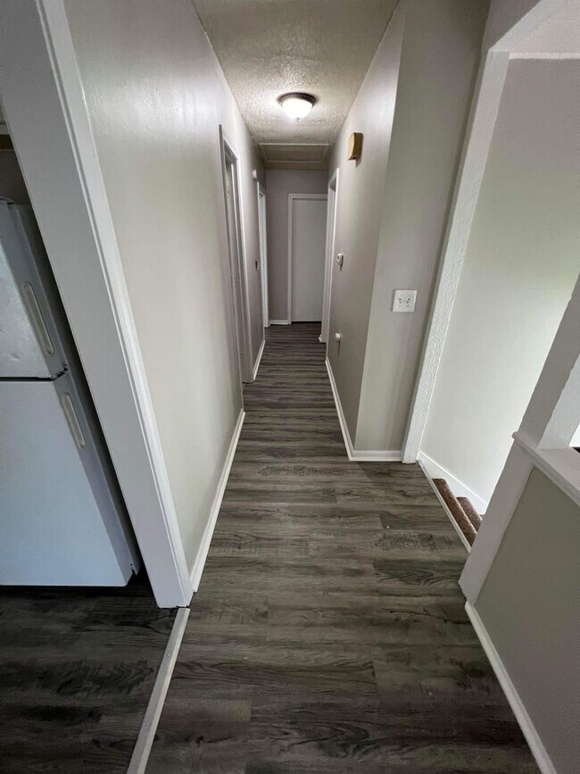 Foto del edificio - Large Metro Kansas City 3 Bedroom Home!