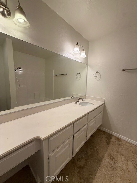 Building Photo - 1230 Tamarisk Cir