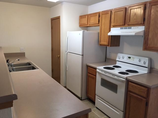 Foto del edificio - 2715A Meadow Wood Pl