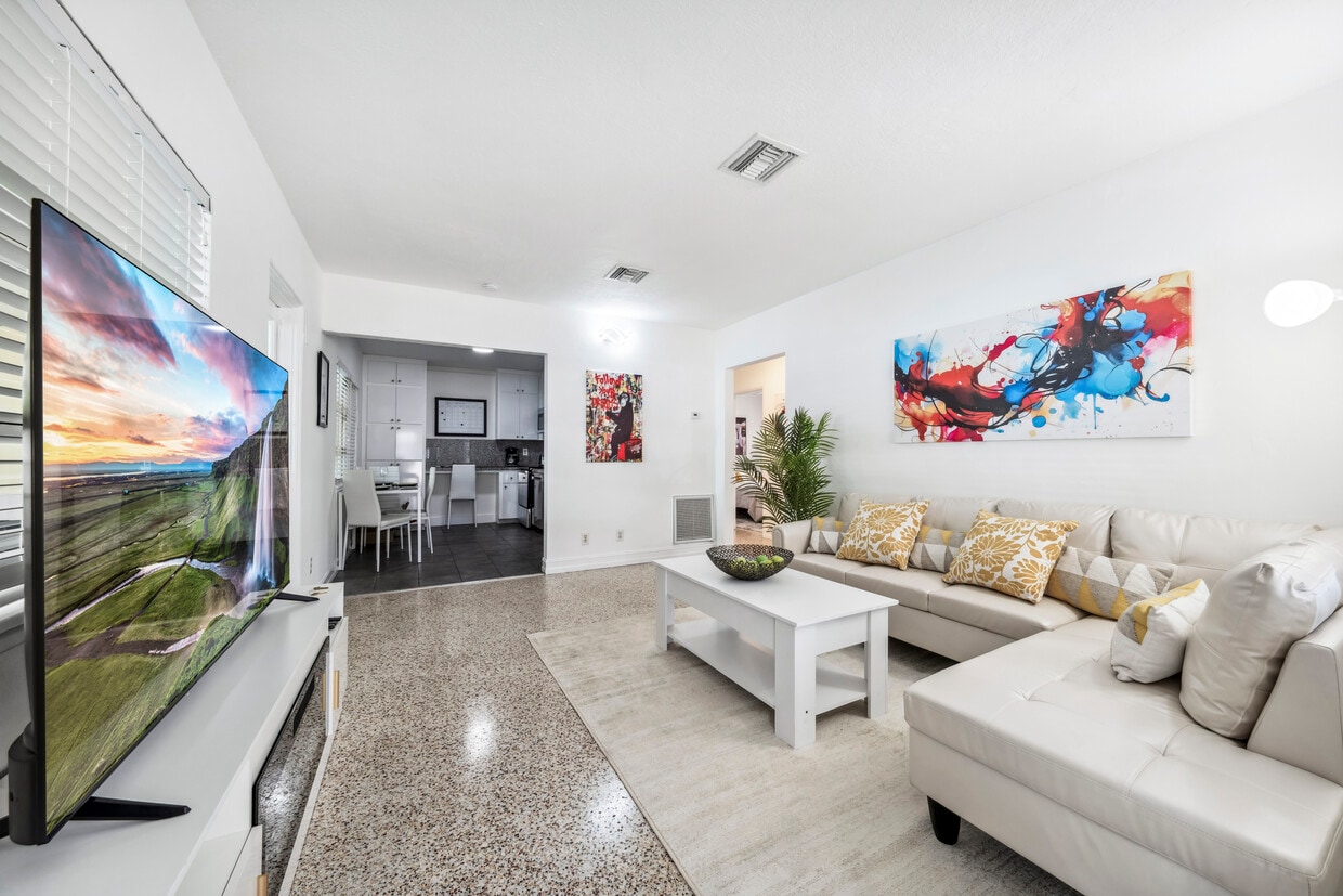 Photo - 1420 Miami Rd (Fort Lauderdale, FL)