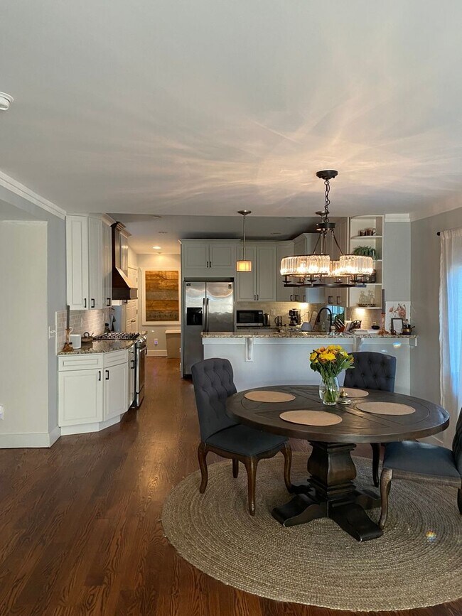 Foto del edificio - Mountain View Cottage with Sauna