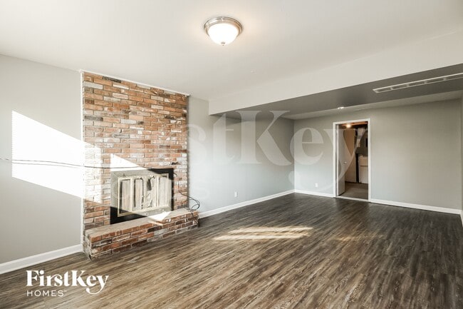 Building Photo - 9436 Craig Dr