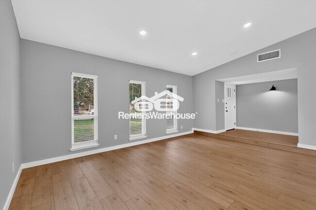 Foto del edificio - 1207 Creekwood Ct