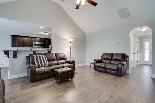 Building Photo - 632 Shipley Ave