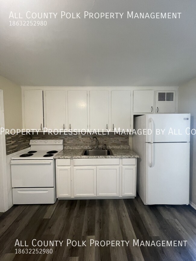Building Photo - Lovely 2 Bedroom, 1 Bath Home in Lakeland