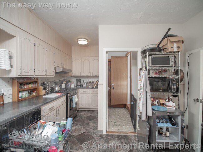 Photo - 99 Second St Unit #2 Apartment
