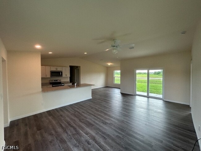 Building Photo - 9004 Lamkin Ct