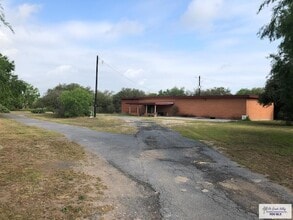 Building Photo - 501 N Arroyo Blvd