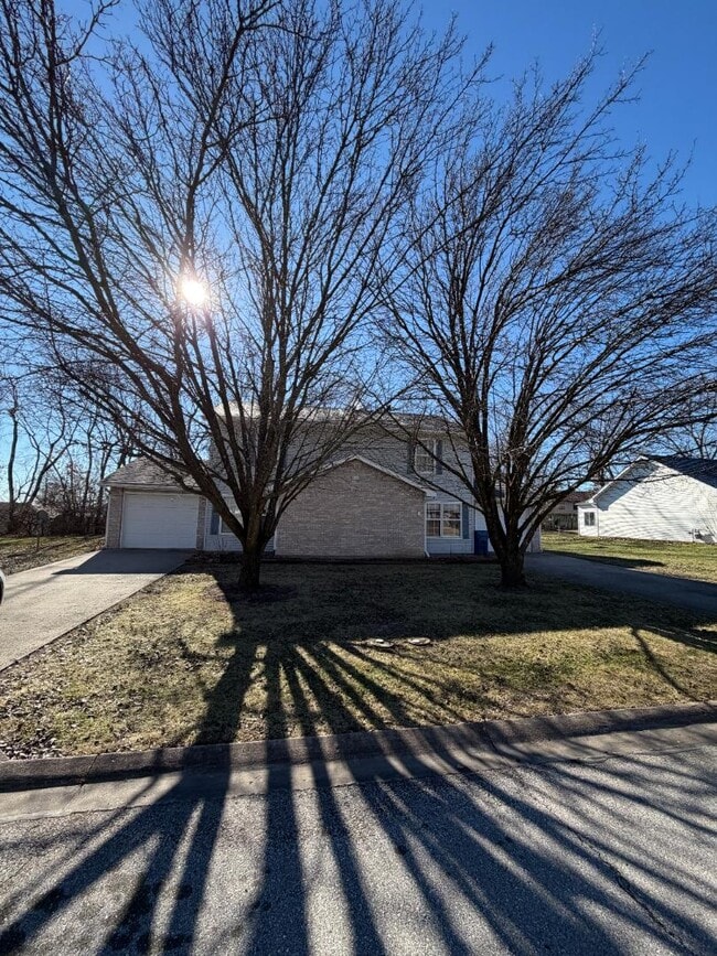 Building Photo - 506 Nickman Rd