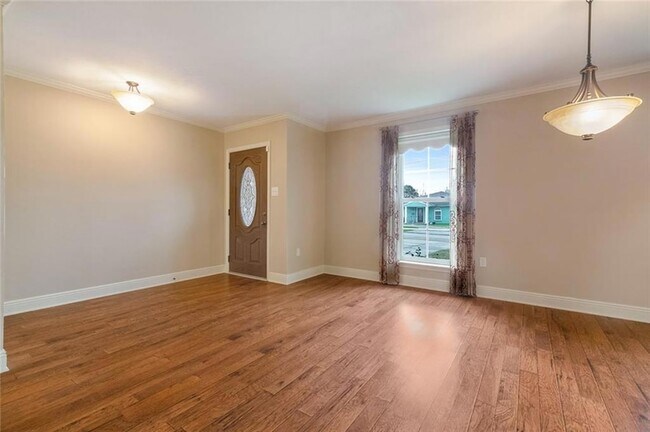 Foto del edificio - 4713 Ithaca St