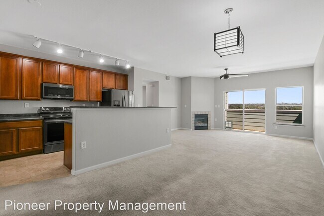 Foto del edificio - 2 br, 2 bath House - 10089 W 55th Dr #203