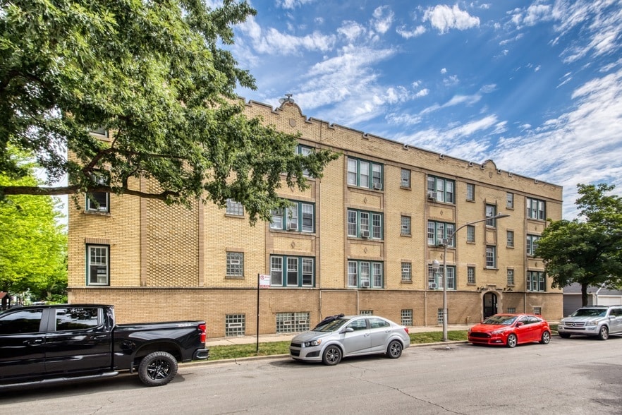 3501 N Albany Ave Unit G, Chicago, IL 60618 Condo for Rent in Chicago