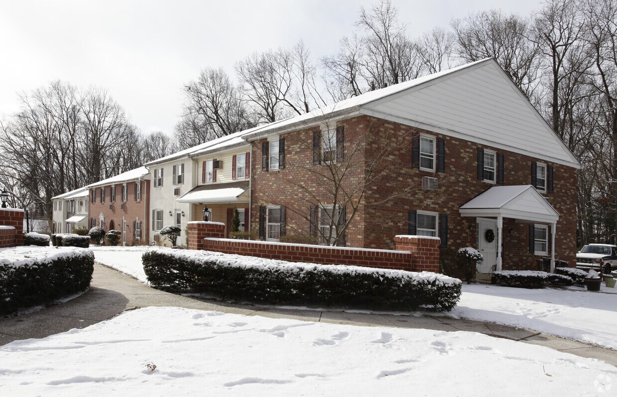 Hampshire Place Apartments Coatesville, PA