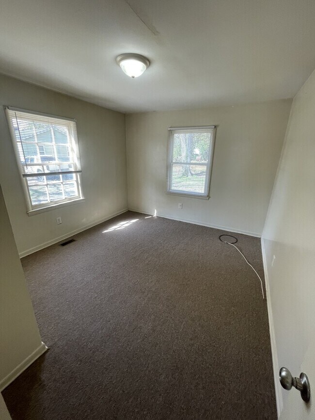 Foto del edificio - Duplex for Rent