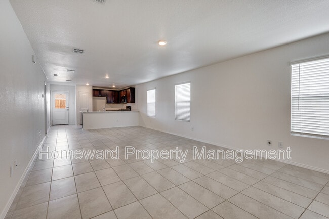 Foto del edificio - 3612 Kinglet Ct