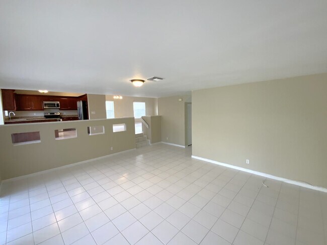 Building Photo - 18152 Blue Lake Way