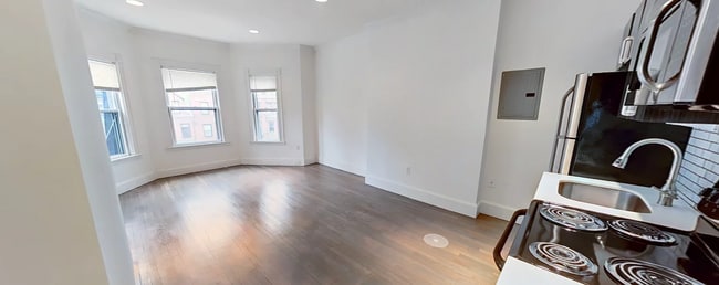 Foto del edificio - 223 Newbury St
