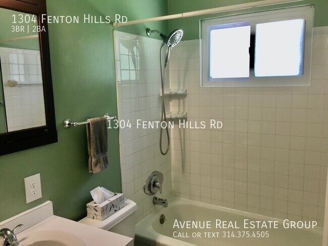 Building Photo - Just Listed! - 1304 Fenton Hills Rd