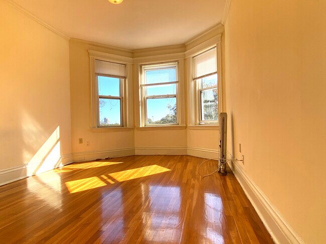 Foto del edificio - 102 Queensberry St