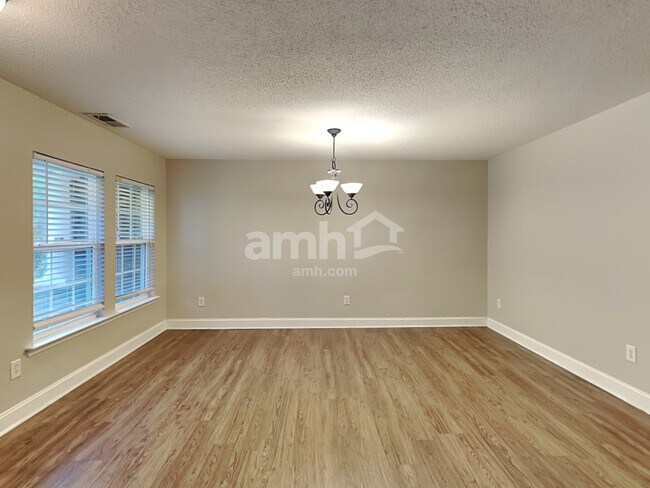 Foto del edificio - 13029 Blaze Manor Lane