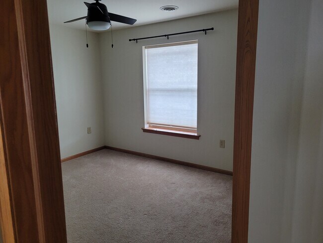 Foto del edificio - 2834 Pleasant View Rd