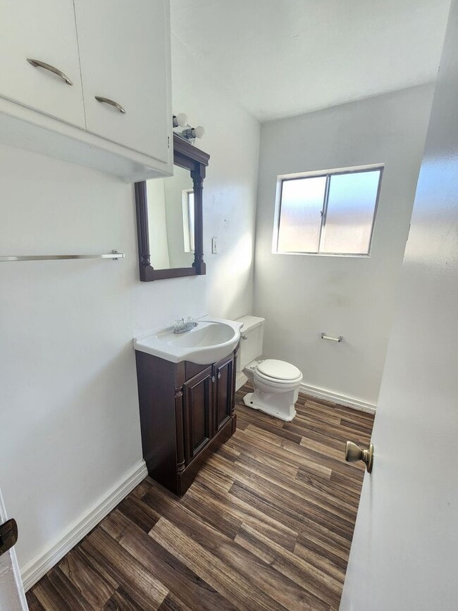 Building Photo - 6450 Athol Ave
