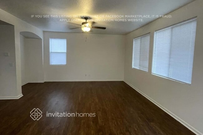 Building Photo - 865 Devonshire Ln