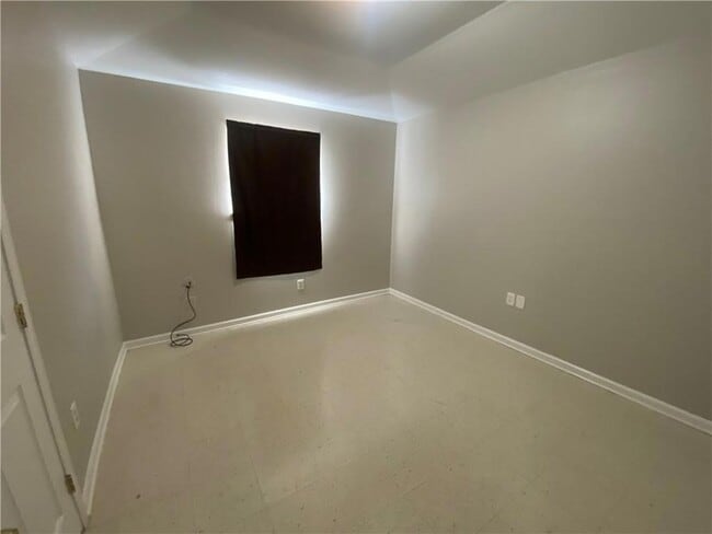 Building Photo - 9016 Amour Dr