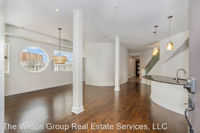 Building Photo - 3 br, 3 bath House - 2905 Parthenon Avenue...