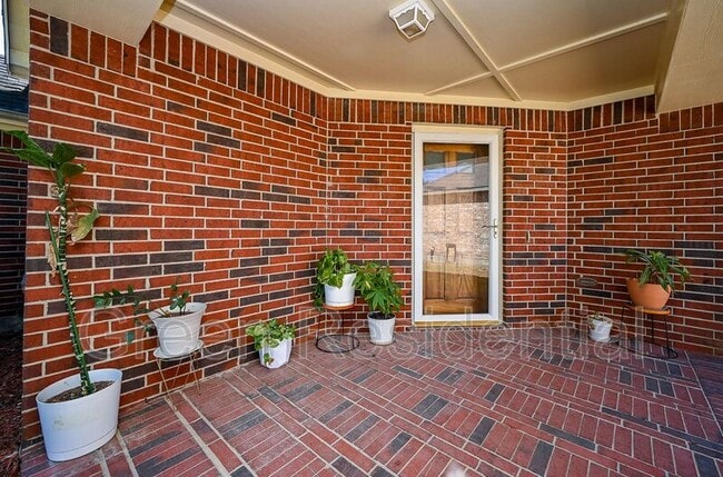Building Photo - 12810 Bridle Springs Ln