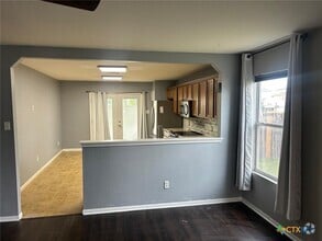 Building Photo - 611 Perseus Dr