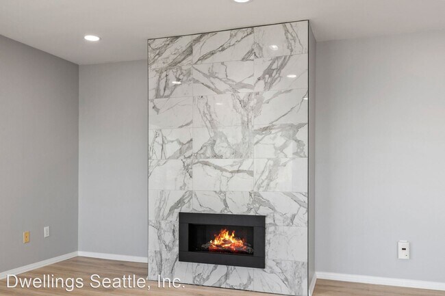 Foto del edificio - 2 br, 2 bath House - 1737 Harbor Ave SW, #...