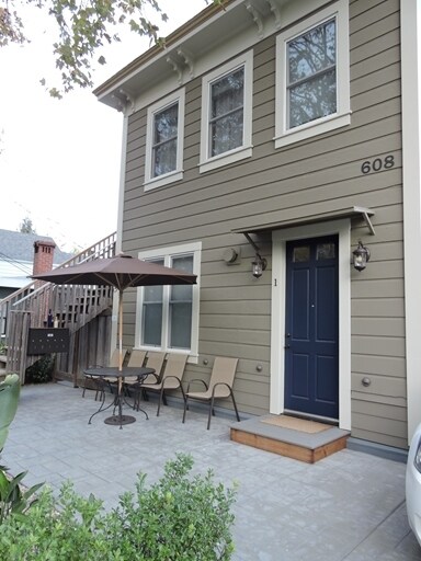 Foto del edificio - 608 C St