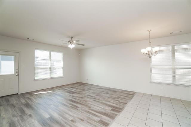 Foto del edificio - 349 Lead Creek Dr