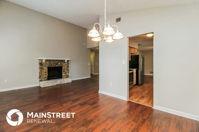 Foto del edificio - 3125 Orleans Way S