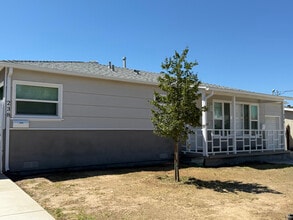 Building Photo - 234 N Drexel Ave