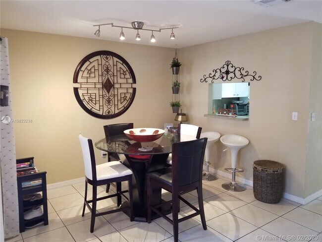 Foto del edificio - 14303 SW 96th St