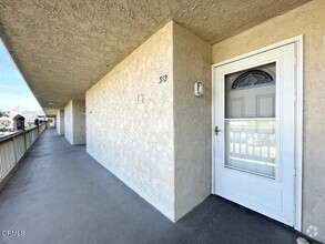 Building Photo - 312 E Surfside Dr