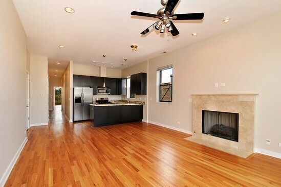 Foto del edificio - 2151 W Evergreen Ave