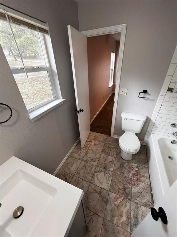 Foto del edificio - 23393 Nameless Rd