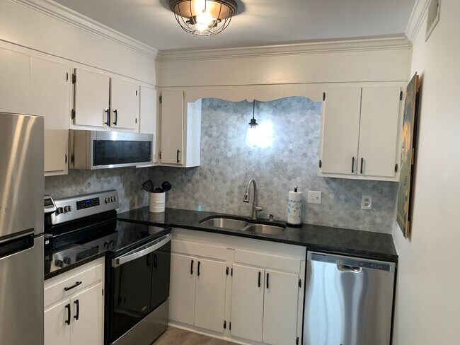 Foto del edificio - 57 Hanover Cir S