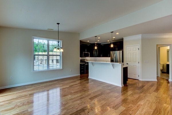 Building Photo - 1008 Bradish Ln
