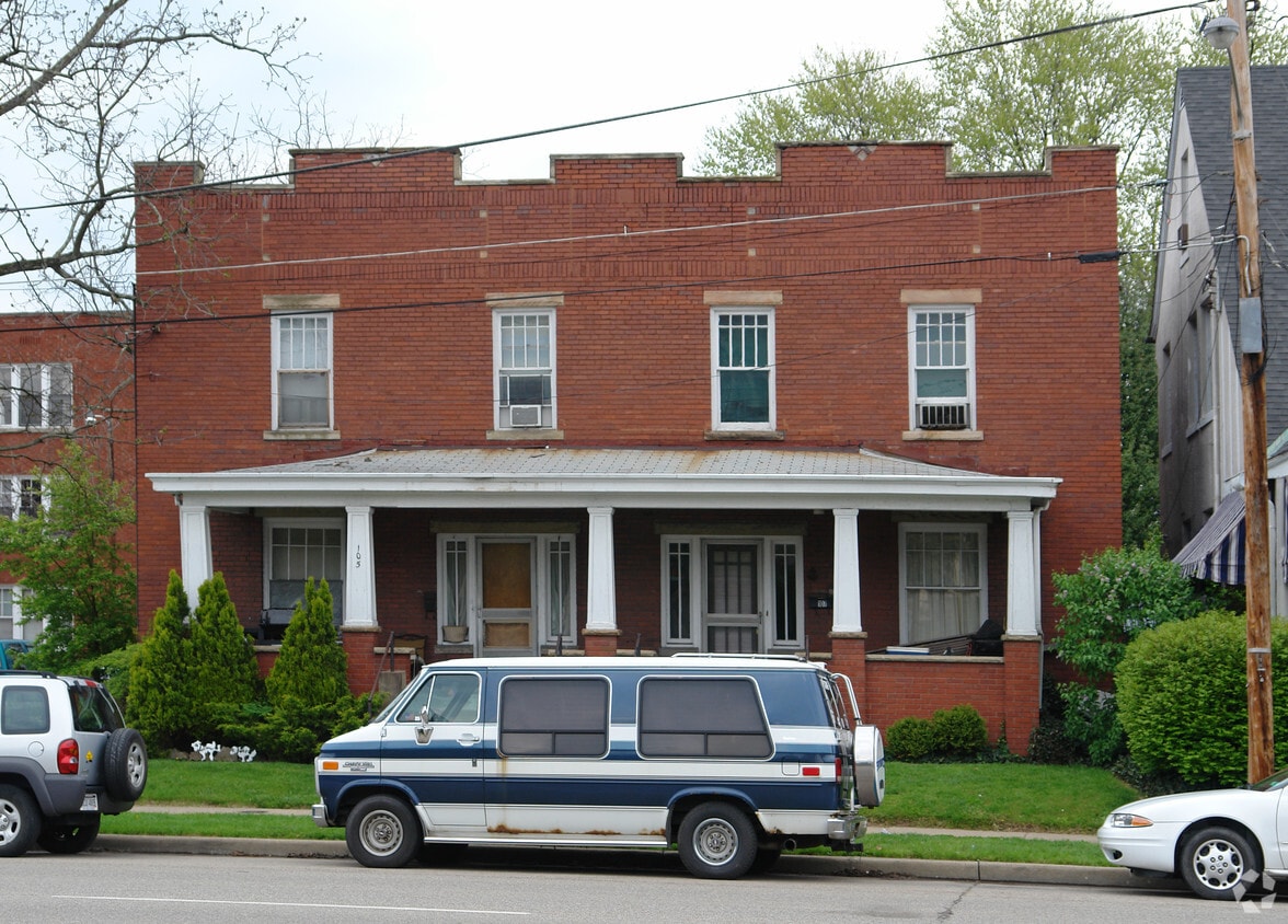 Building Photo - 105 Greenbrier St