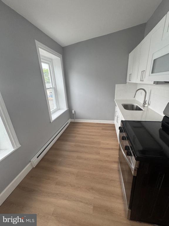 Foto del edificio - 1321 DeKalb St