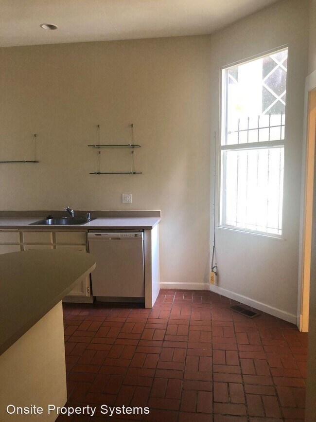 Building Photo - 2 br, 2 bath House - 840 Fell Street