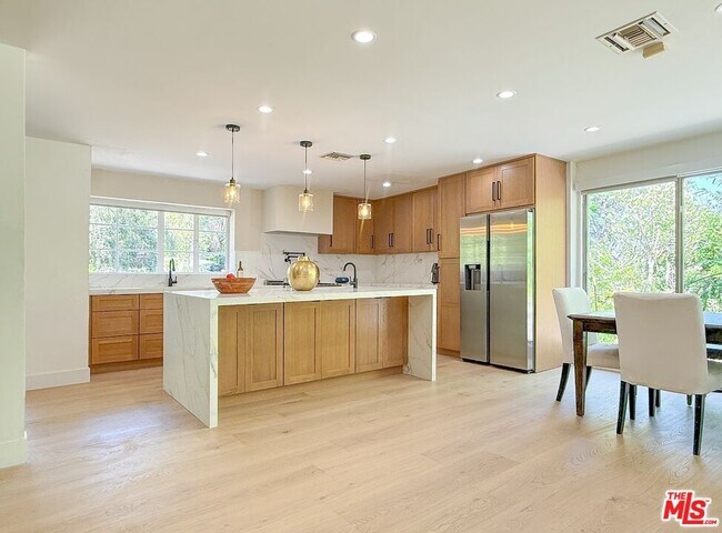 Foto del edificio - 4108 Valley Vista Ct