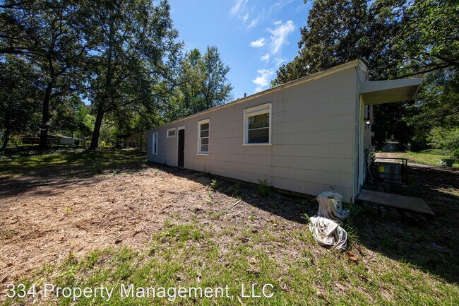 Building Photo - 3 br, 1 bath House - 1205 Cottondale road