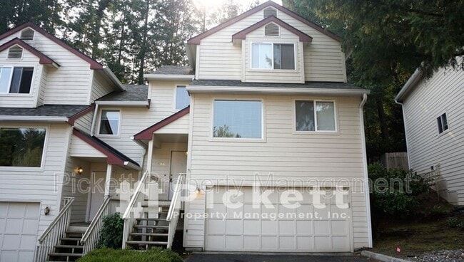 Photo - 1307 NW Slate Ln House