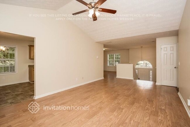Building Photo - 85 Trelawney Pl