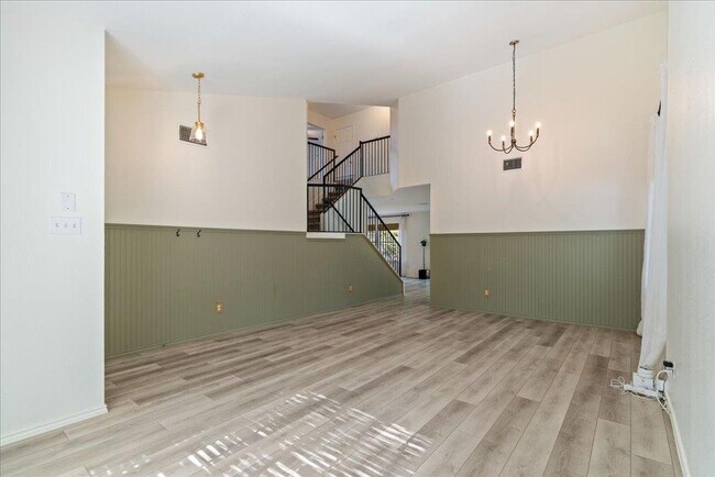Foto del edificio - 8908 W Hove Loop